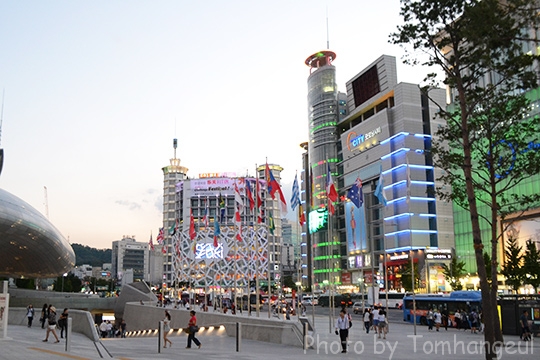 東大門 동대문 トンデムン 東大門市場 ソウルの観光 旅行 韓国 韓国旅行 トム ハングル