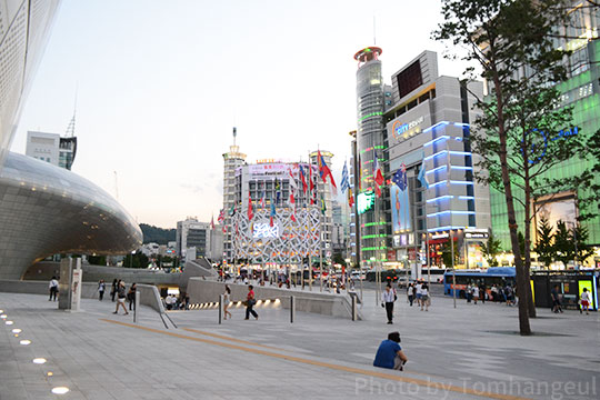 東大門 トンデムン のショッピング攻略 東大門市場で買い物を楽しむコツ 韓国 韓国旅行 トム ハングル